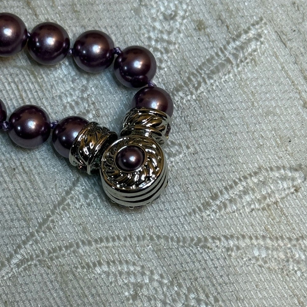 Rare Nolan Miller Lavender Purple Pearl Necklace 18” Crystal Clasp Signed - Picture 10 of 12